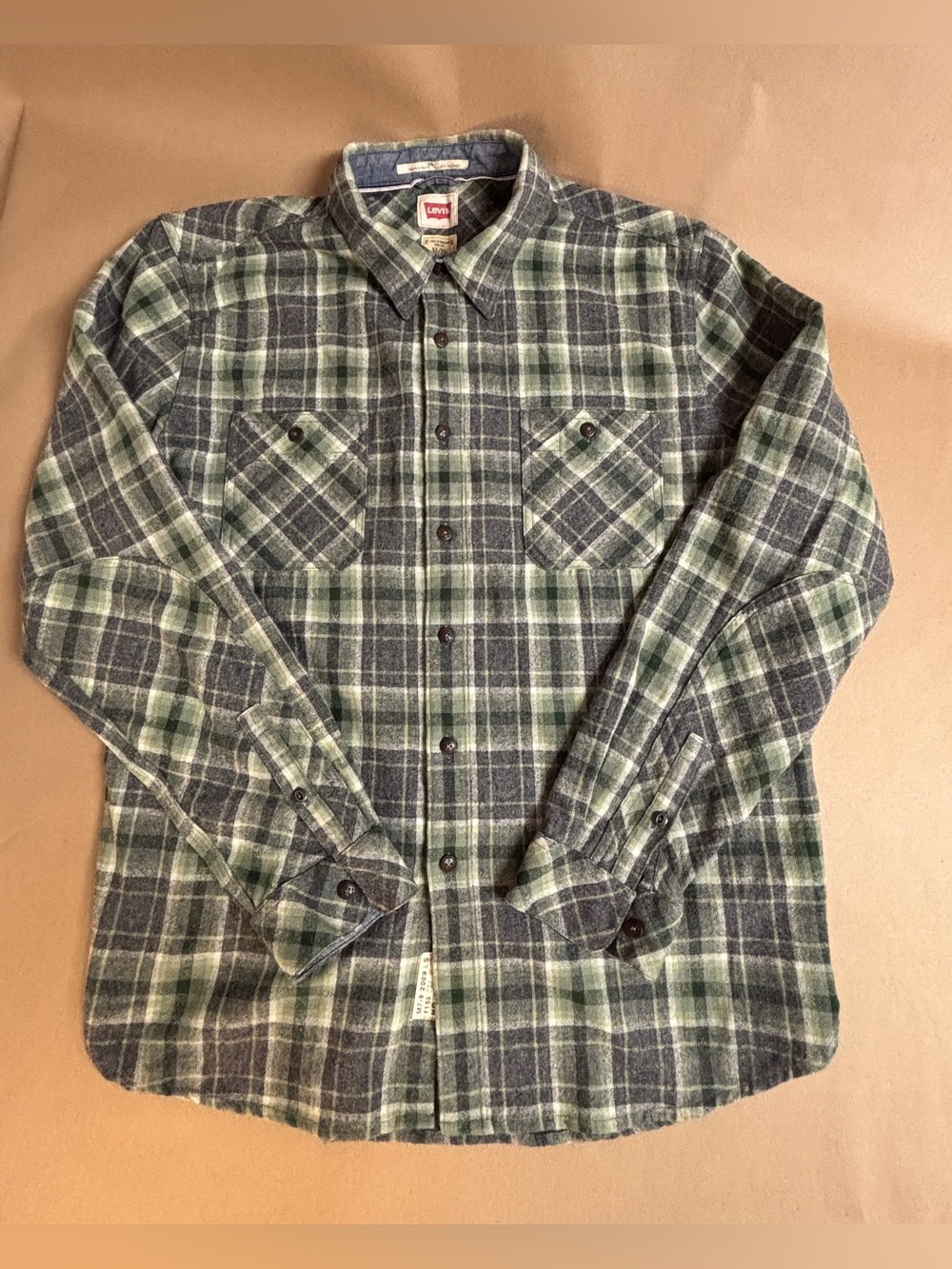 Levi's Green and Gray Plaid Button-Down Flannel Shirt